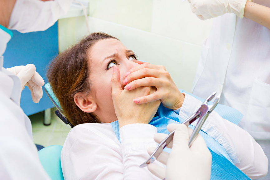 patient-scared-of-dental-procedure